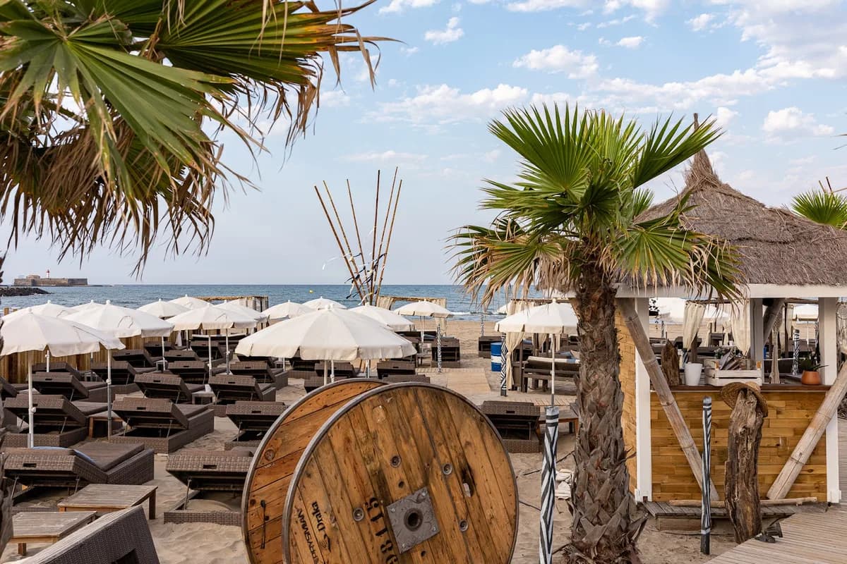 Manovi Plage — restaurant à Agde et Cap d'Agde (Hérault)