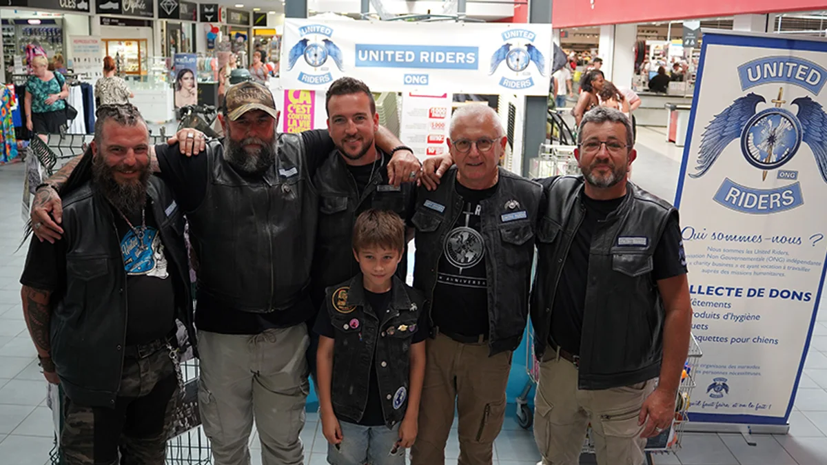 Agde - À Intermarché, les bikers solidaires de United Riders mobilisés pour les plus démunis #agde