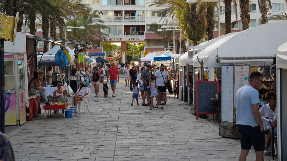 Cap d'Agde - Les marchés du Mail de Rochelongue reviennent cet été #capdagde