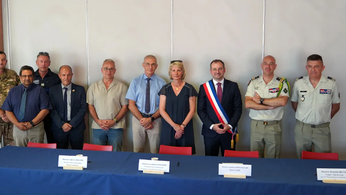Agde - Une convention signée pour créer une Classe Défense au lycée Auguste Loubatières #agde