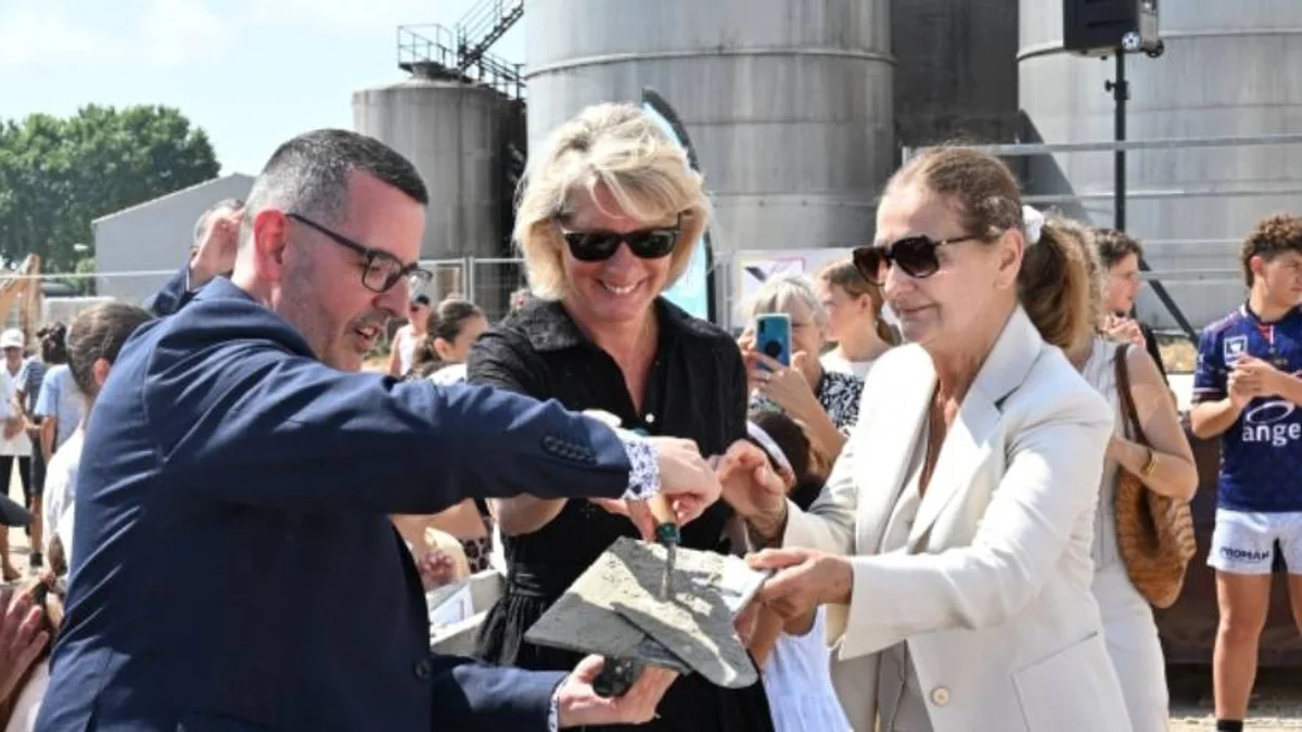 Bessan - Première pierre pour la salle polyvalente et hommage exceptionnel à Paul Ricard #bessan