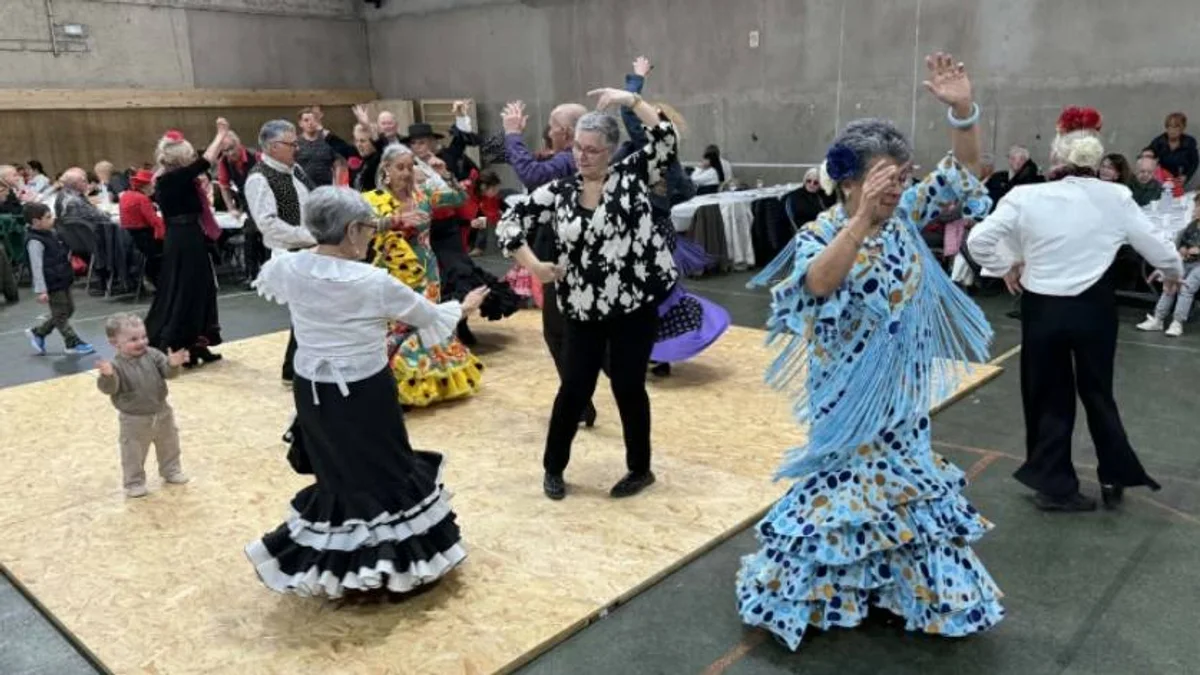 Bessan - Dernière soirée de la saison pour Fuego Andaluz avec le spectacle des élèves #bessan