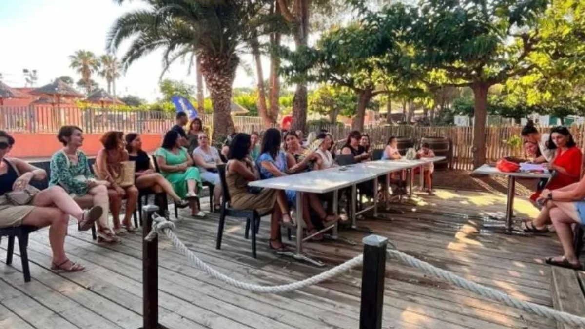 Bessan - Les parents d'élèves clôturent leur saison avec des dons exceptionnels aux écoles #bessan