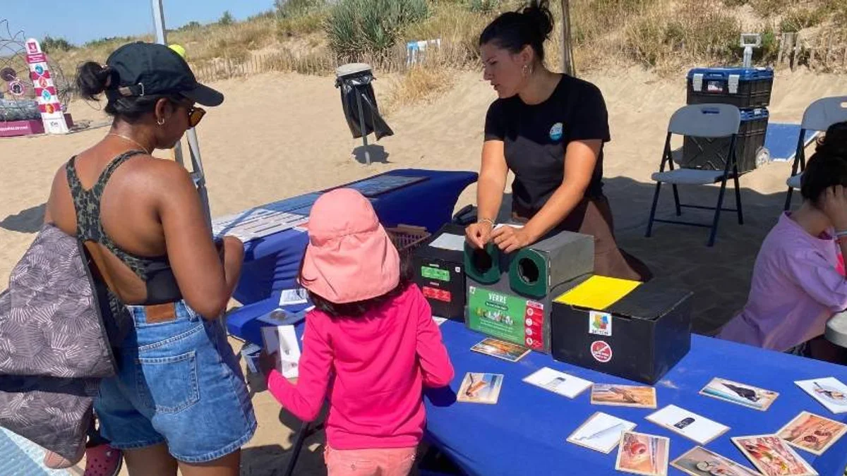 Cap d'Agde - La Tournée du Tri poursuit sa sensibilisation sur le littoral en août #capdagde