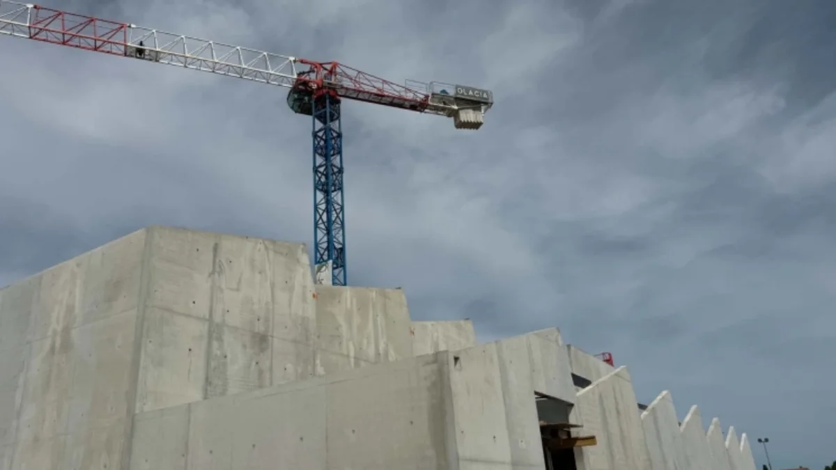 Bessan - Pas de pause aux Ateliers Ricard : le chantier s'est poursuivi tout au long de l'été #bessan